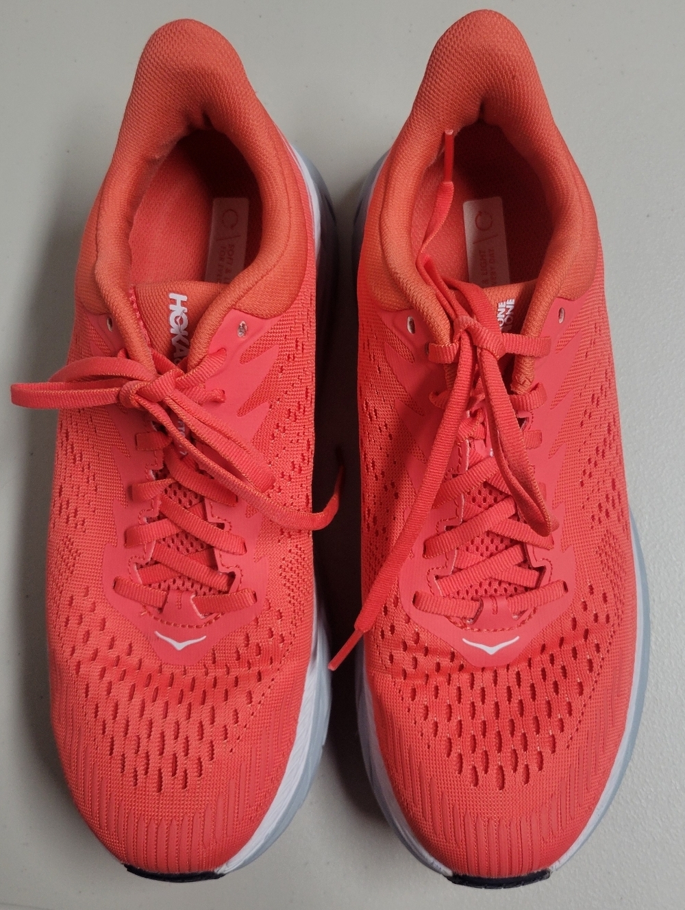 Hoka One One Clifton 7 Size 9.5.
